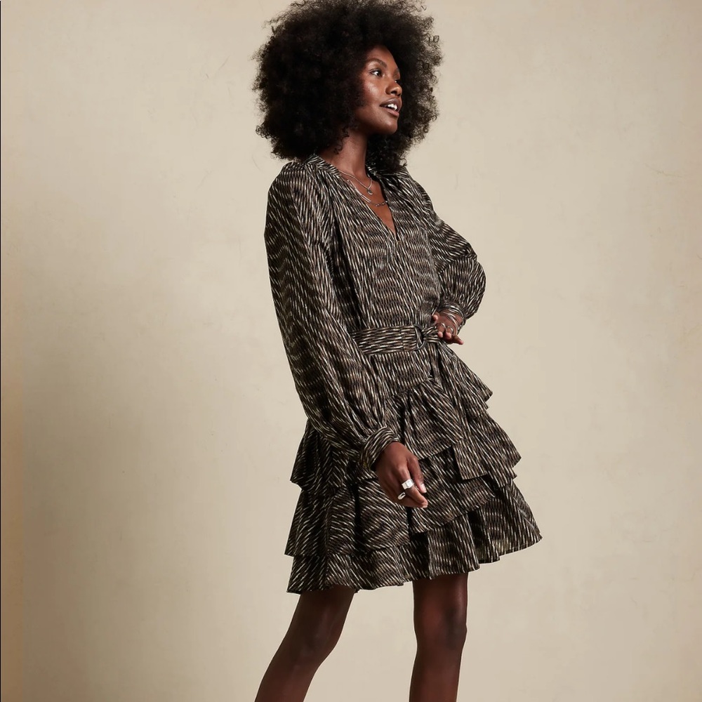 BANANA REPUBLIC NWT Dress
